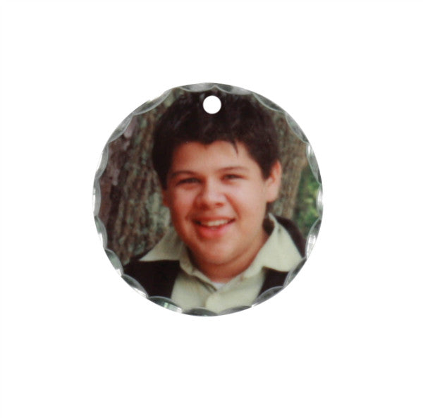 SMALL ONE SIDED CIRCLE CHARM