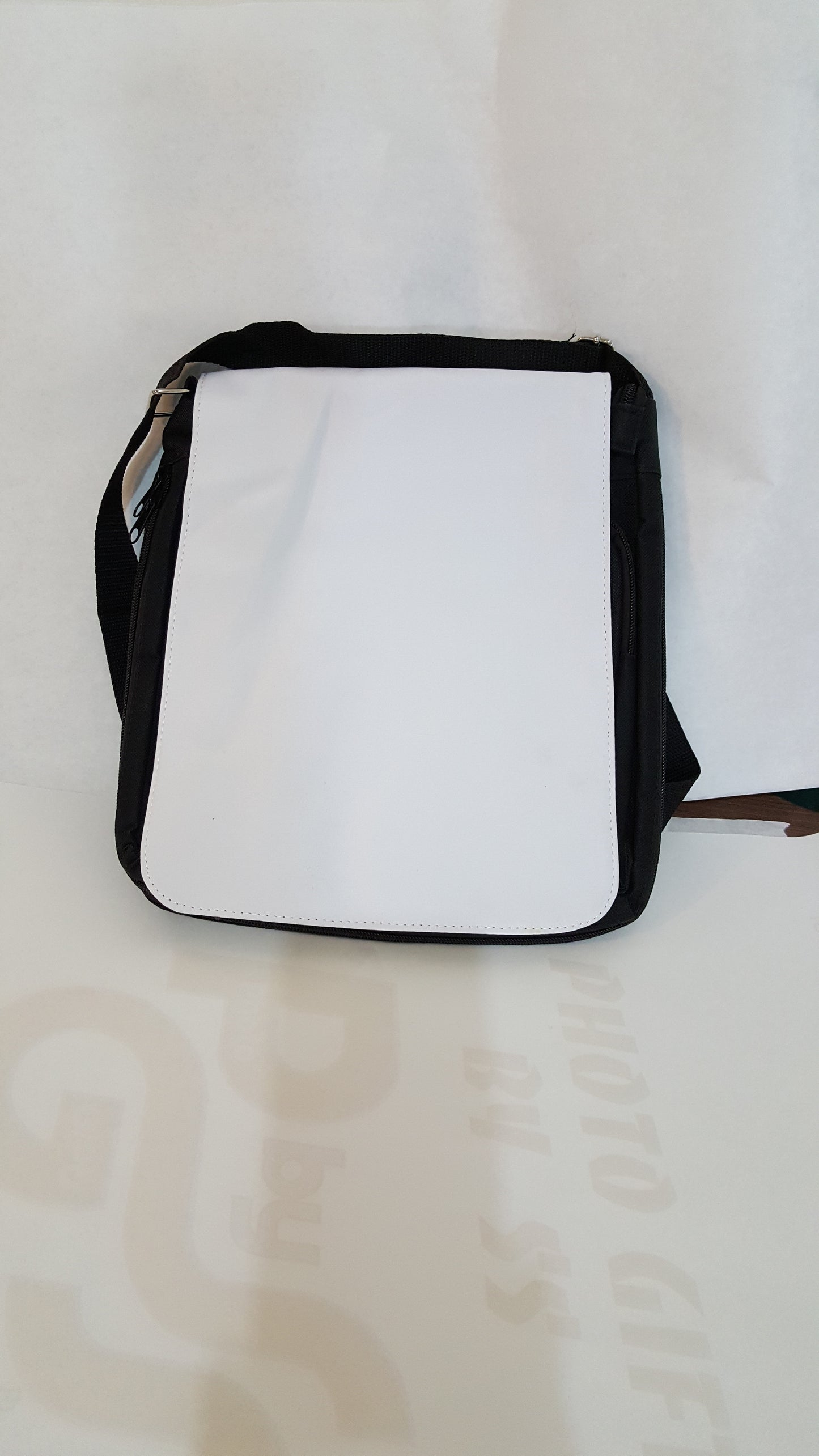 Shoulder Bag / Medium Purse