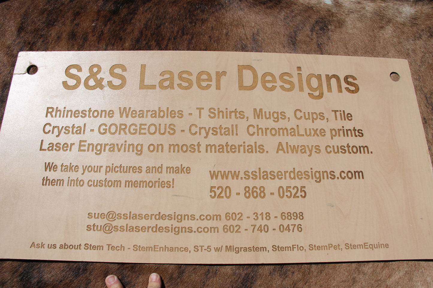 Custom Gate Signs